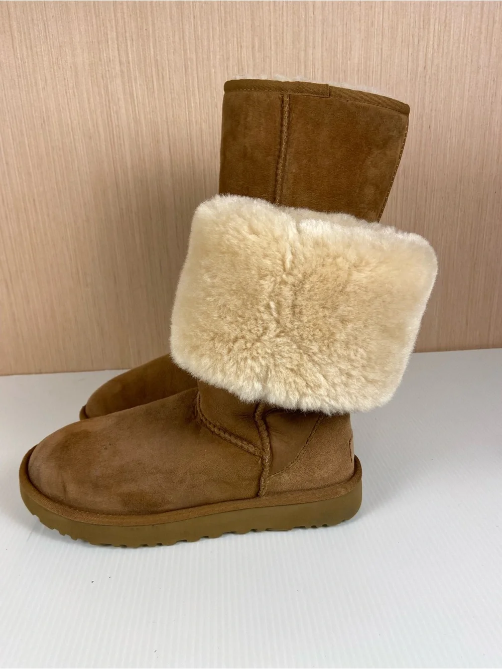 UGG Classic Tall Chestnut Suede Sheepskin Boots Women’s Size 9